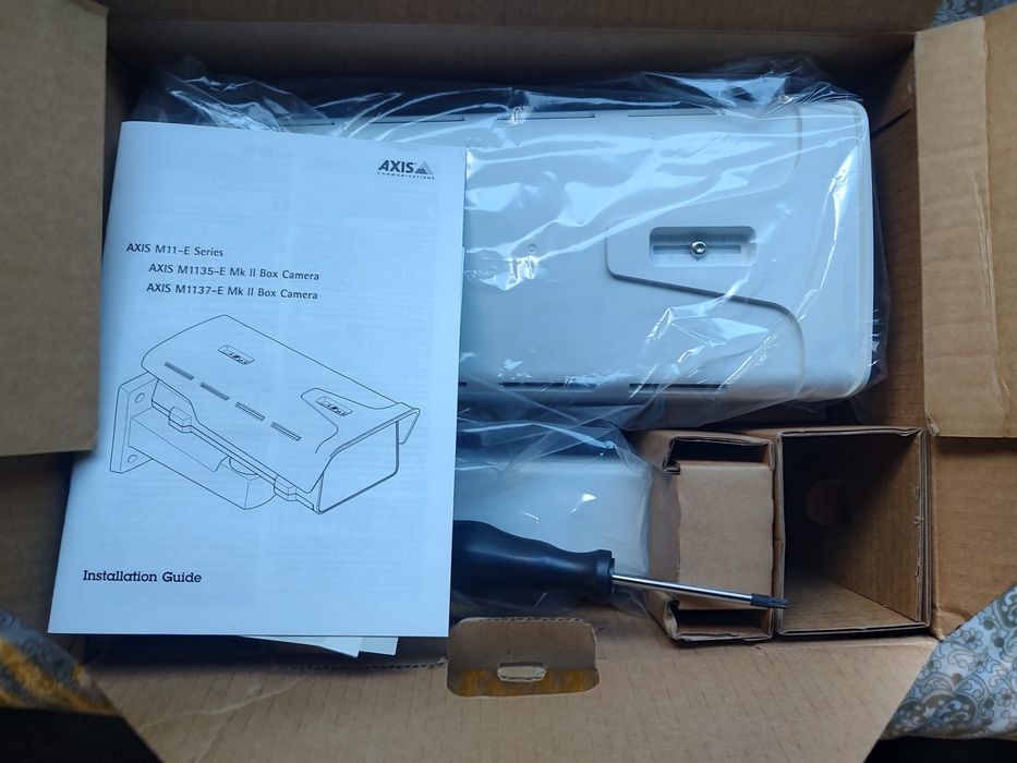 Camera supraveghere IP exterior Axis Lightfinder