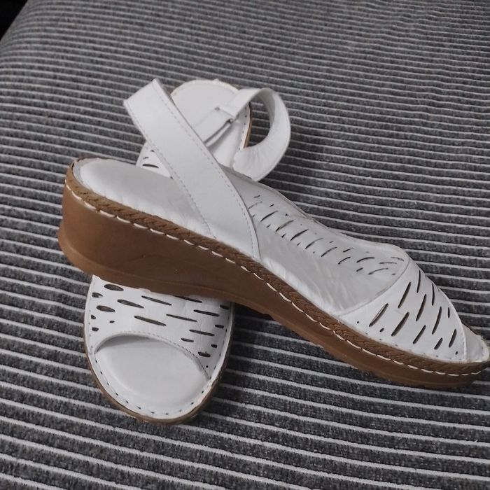 Vand sandale dama noi