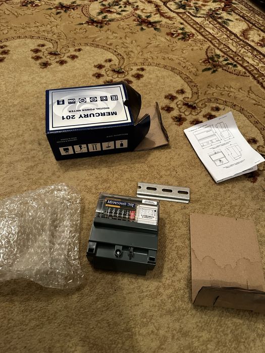 Продам счетчик на свет 220