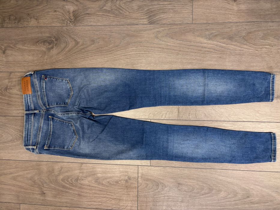 Blugi Tommy Hilfiger