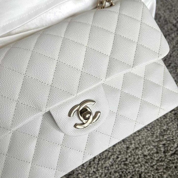 Geantă Chanel din Piele Albă, Poseta Chanel din Piele Granulată