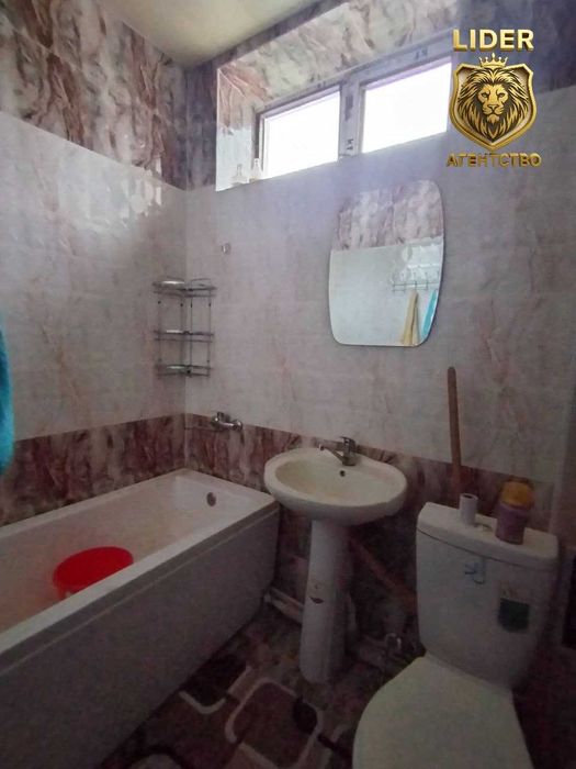 Продается 2х комнатная квартира ор.р Конечка остановка цена 38200 у.е.