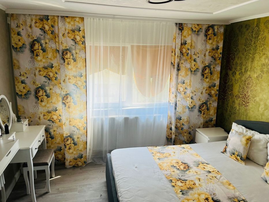Inchiriez apartament navodari