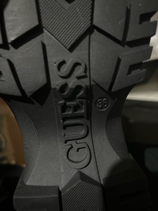 Ghete de damă guess