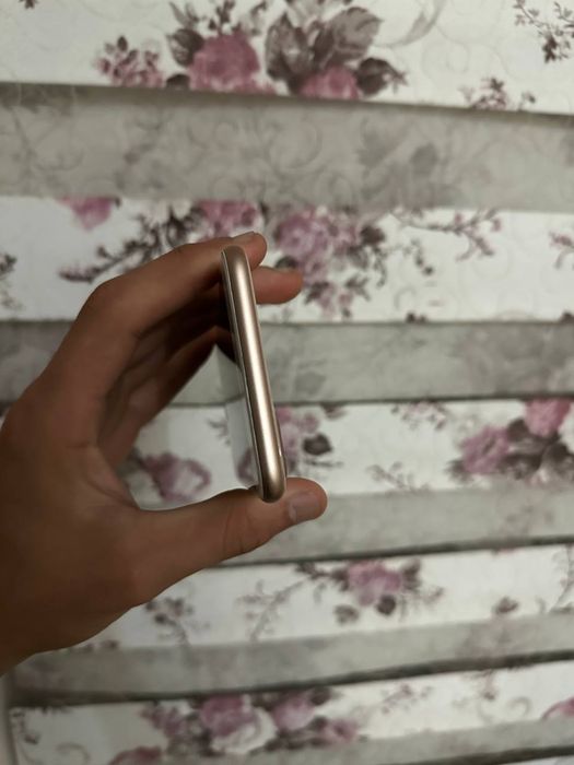 Iphone 8 plus sotiladi