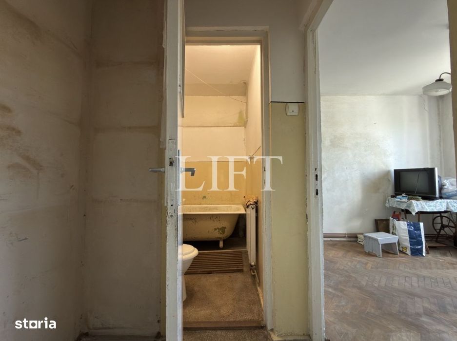 Apartament de 2 camere, 35mp, Zona Astra - Floriilor, Necesita renovar
