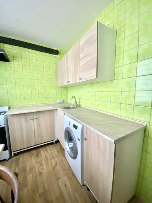 Дава се под наем Двустаен апартамент в София, Зона Б-18 - 55 кв.м за 458.49 € - Снимка #1