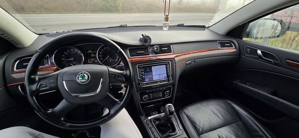 Skoda Superb II 2011 2.0 170
