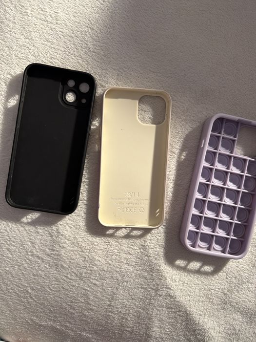 Калъфи за Iphone 13
