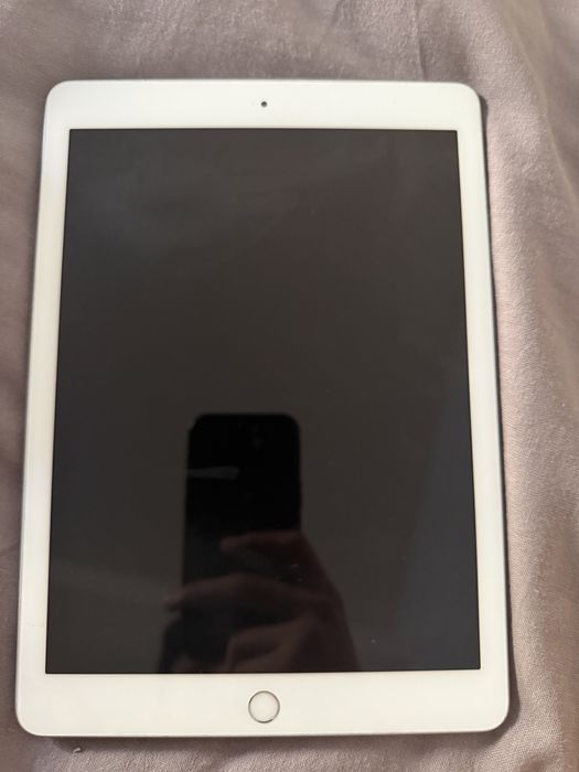 IPad (6-го поколения)