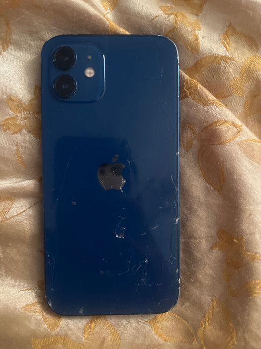 iPhone 12, состояние 5 из 10