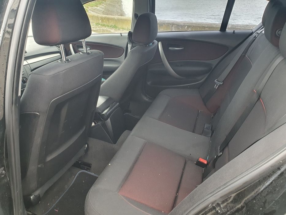 Vând sau schimb BMW seria 1 118 d 143 cp acte valabile