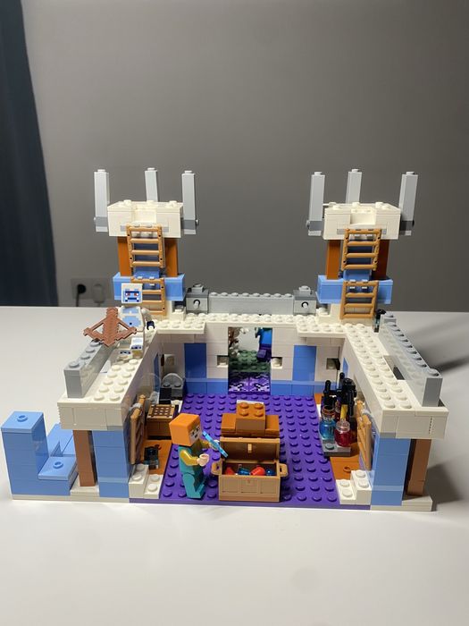 Lego Minecraft 21186