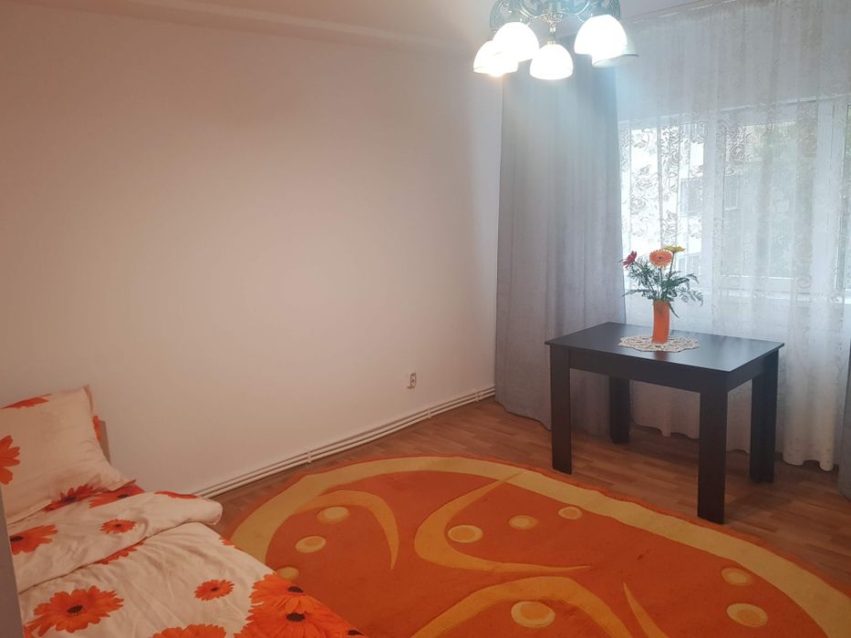 Garsoniera de inchiriat