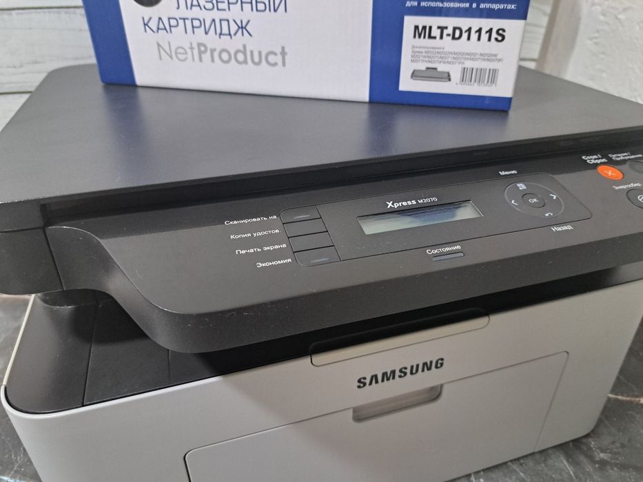 Продам МФУ принтер 3в1 SAMSUNG  Xpress M2070 (идеал)