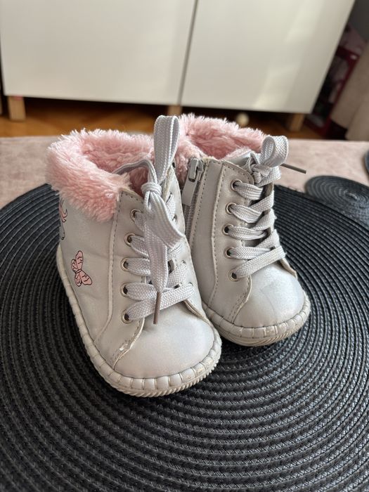 Ghetute fetite apawwa