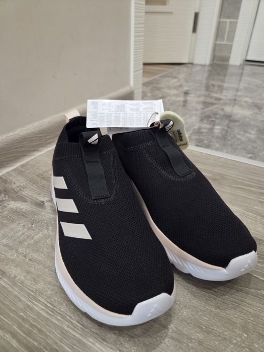 Дамски маратонки нови