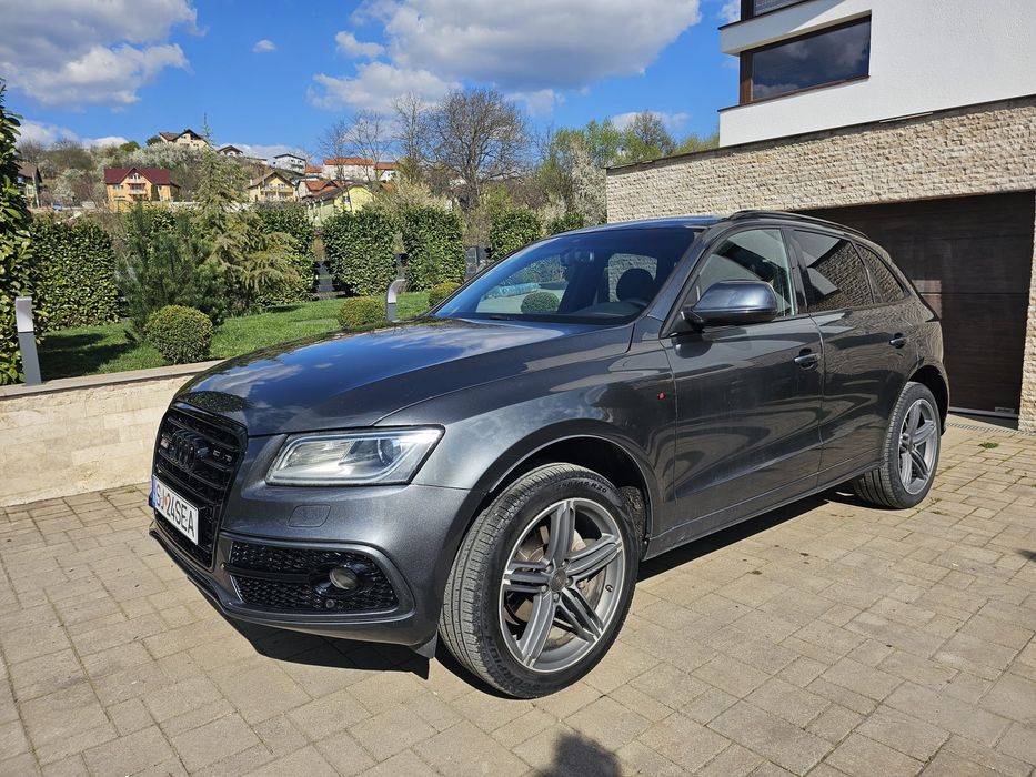 Audi Q5   177 CP 2.0 S- Line Quatro