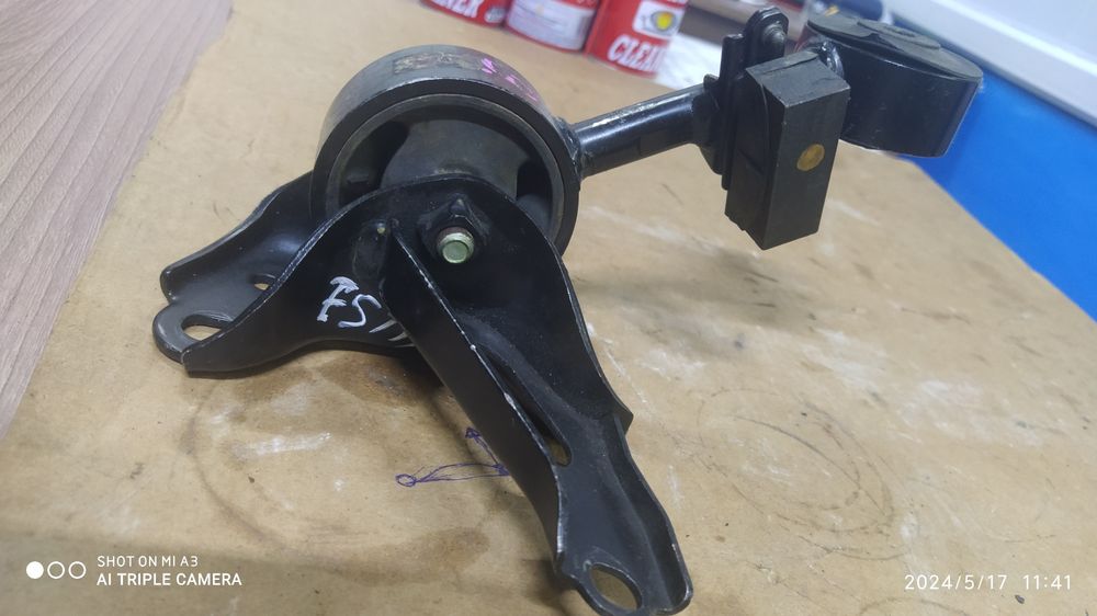 Подушка двигател ТОЙОТА ЕСТИМА