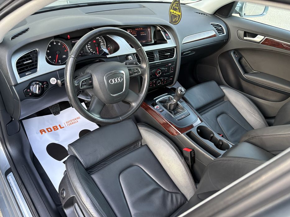 Audi A4 B8 ~ 2011 ~ Limuzina ~ Piele ~ LED Xenon ~ Stare Impecabila ~ 1.8TFSI 160CP ~ EURO 5 ~ KM Reali ~ Fara probleme ~ Unic Propietar de noua ~