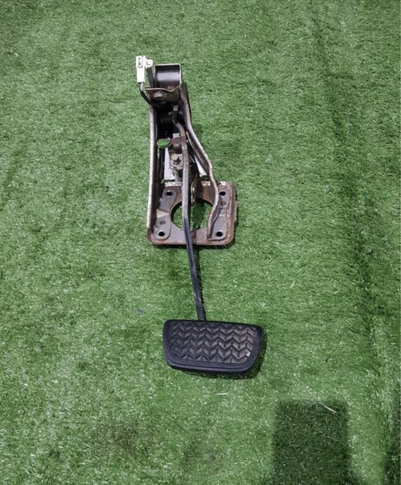 Педаль тормоза Лексус Рх Lexus Rx