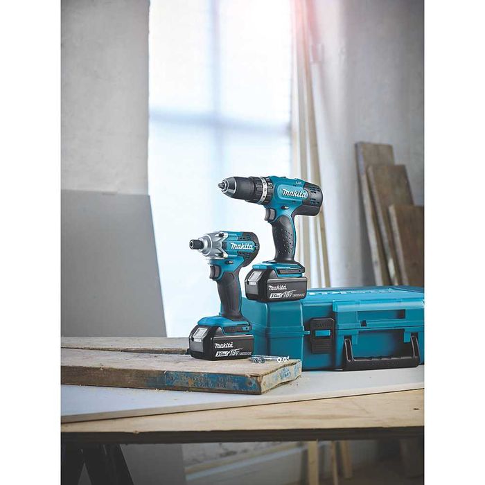 Makita Макита Акумулаторен Винтоверт+ Импакт 18V Батерии Зарядно Куфар