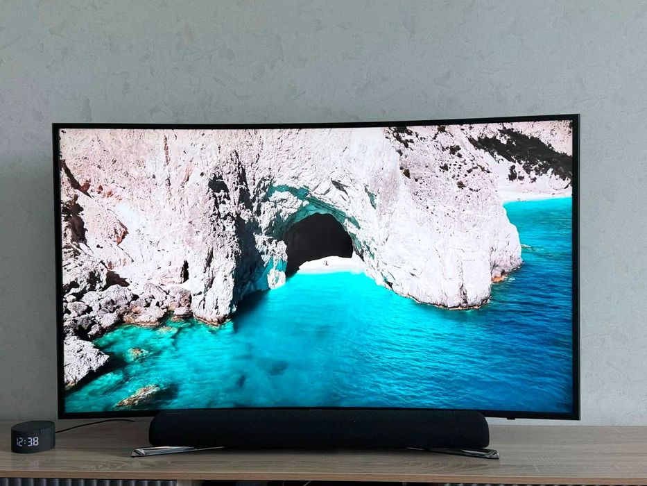 Телевизор Samsung 55 дюймов