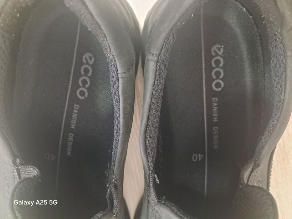 ECCO  повседневные полуботинки