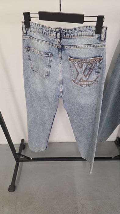 Bugi  Louis Vuitton over size