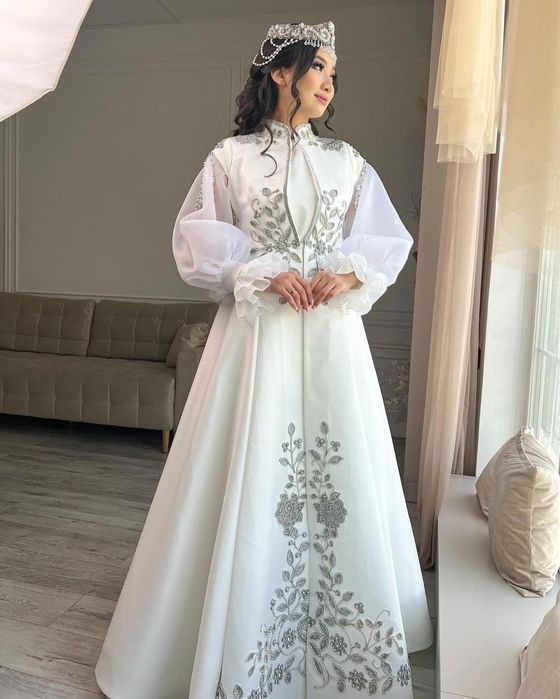 Свадебный платье