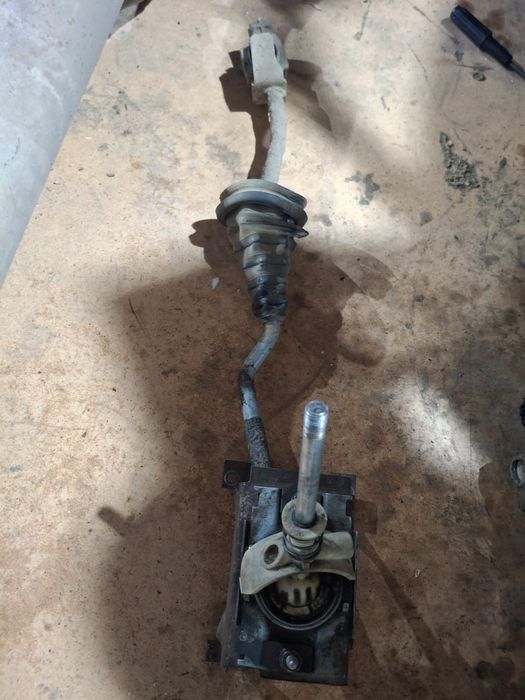 Запчасти на Ауди 100 с4