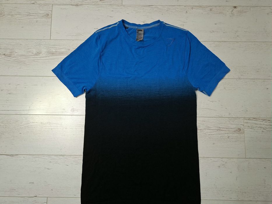 Gymshark-Ориг.безшевна тениска