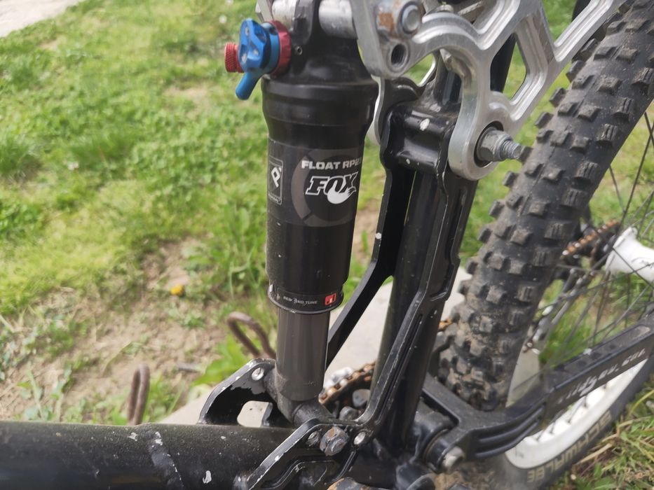bicicleta downhill/freeride