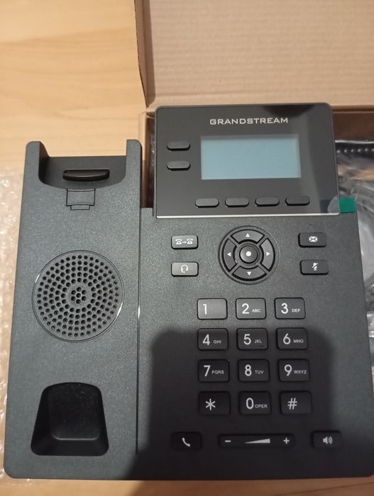 IP-телефон Grandstream GRP2602P POE