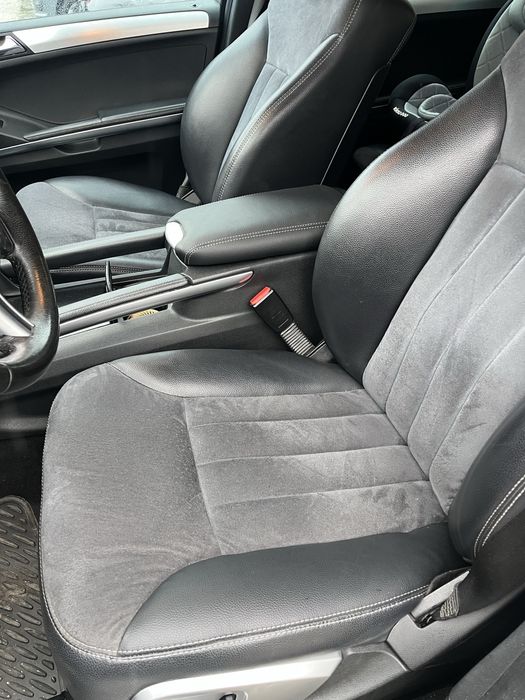 Автотапицерски услуги във Варна. Auto Rebus.