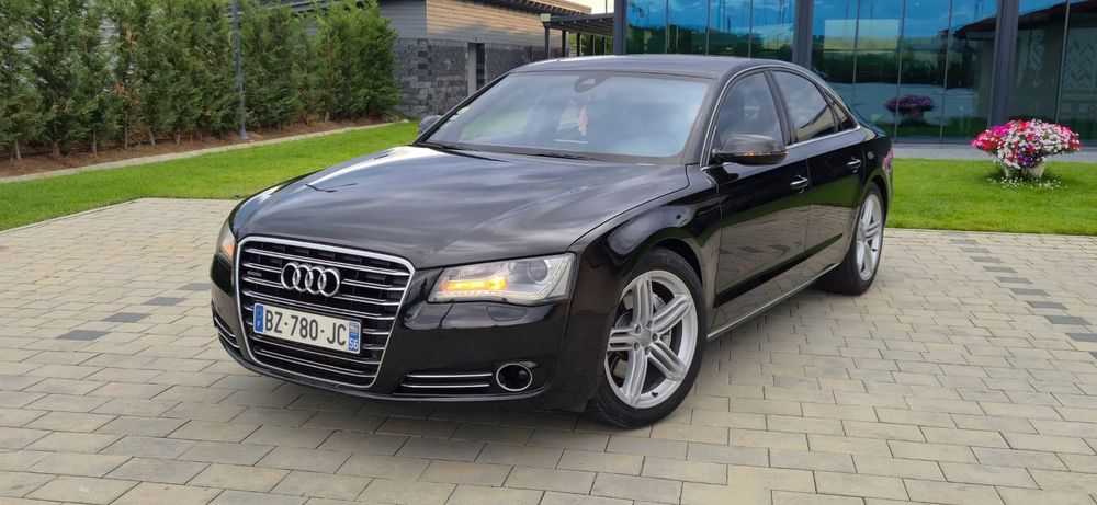 Audi A8