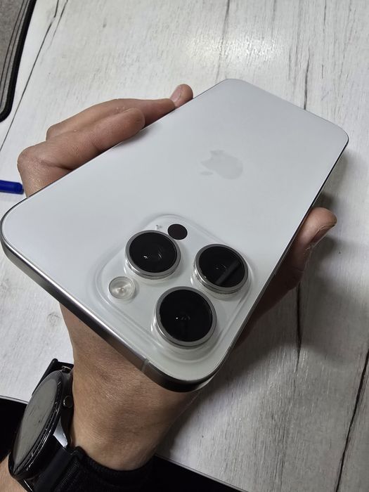 IPhone 15 pro max 256