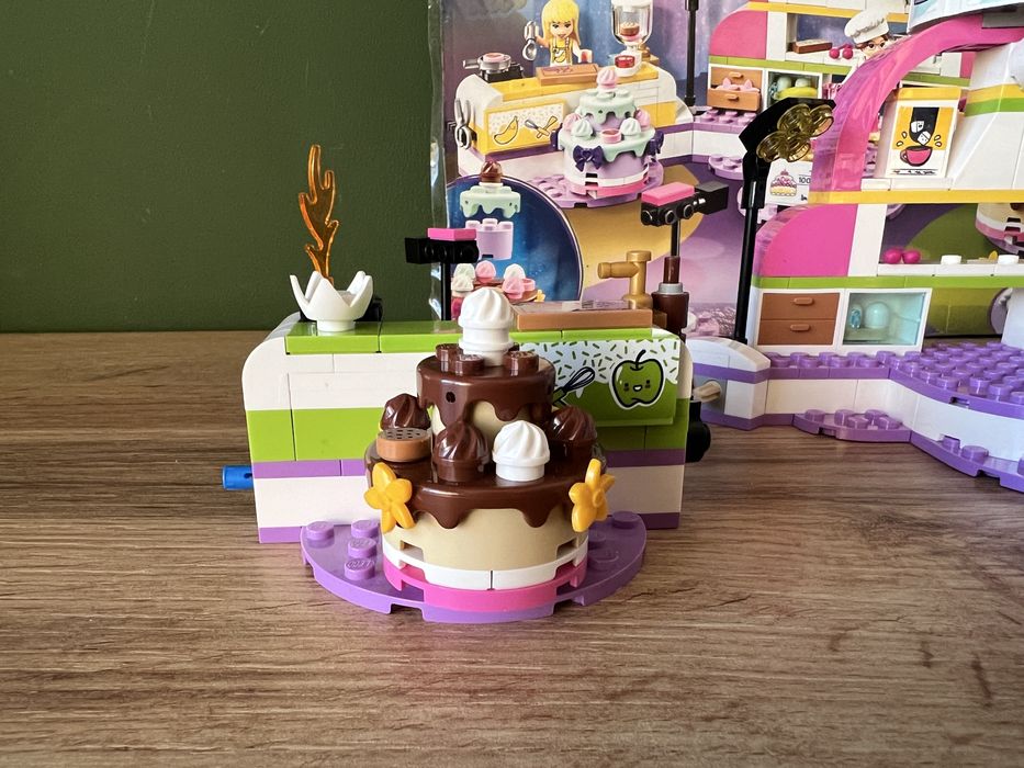 Lego Friends 41393 Състезание по пекарство