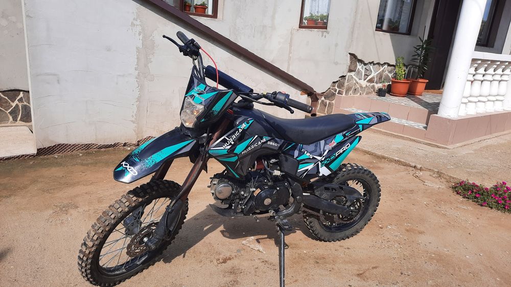 Cross KXD 125cc.