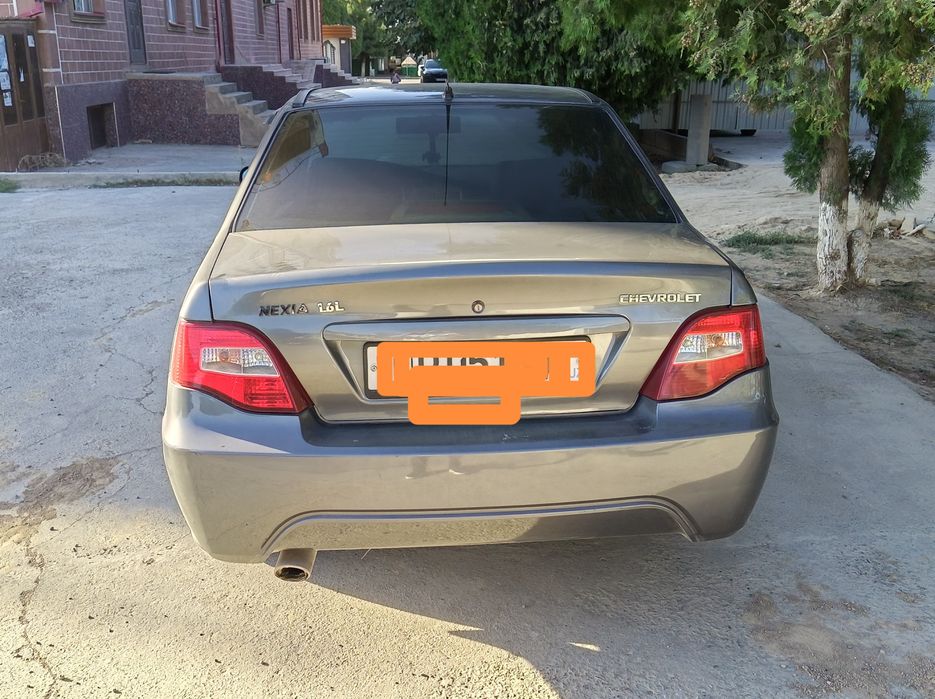 Nexia2 dons 1.6 mator avtomobil sotiladi, Samarqand viloyati Bulung'ur