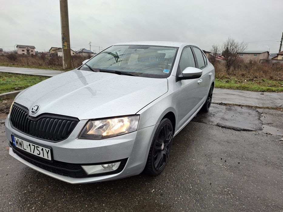 Vând Skoda Octavia  3