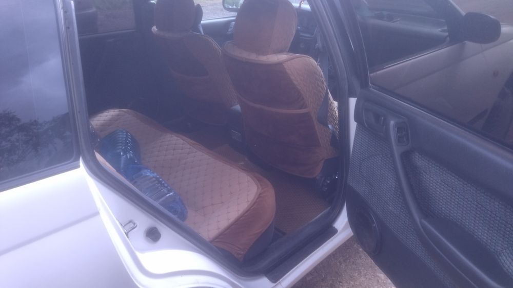 Продам Тойота Карина Е