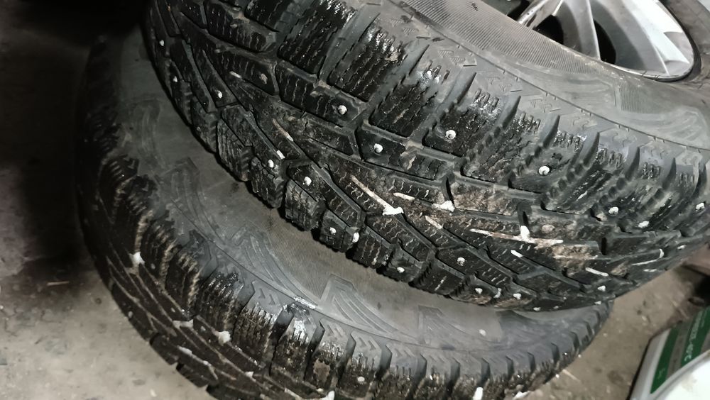 Продам диски с шинами 4/100