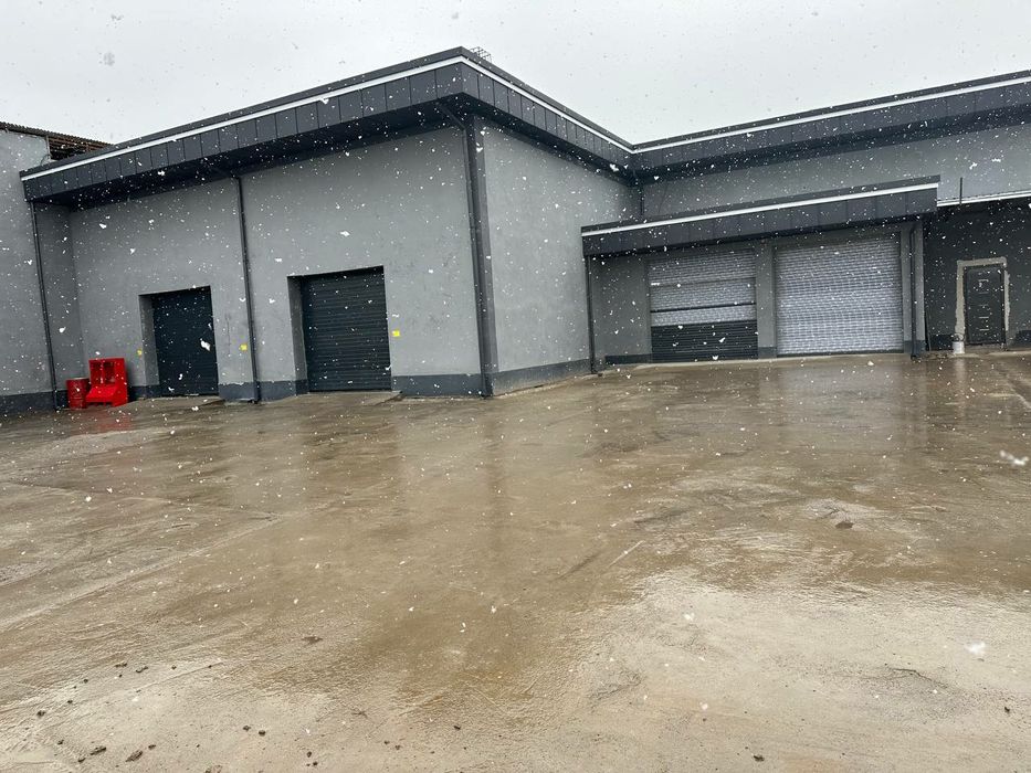 Продаётся 2,1 га производственная база.