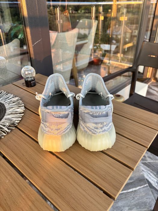 Обувки Yezzy сини