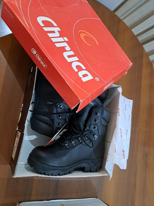 Продам зимние берцы Chiruca