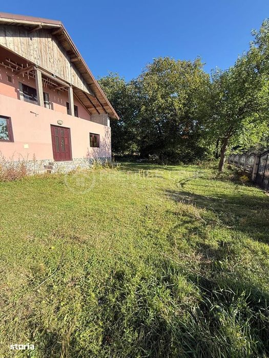 Casă 5 camere, Hadambu, 181mp