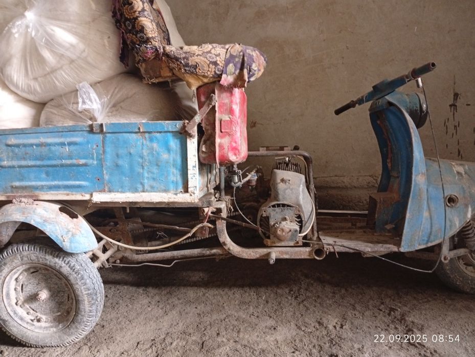 Сотилади срочно нархини келишамиз