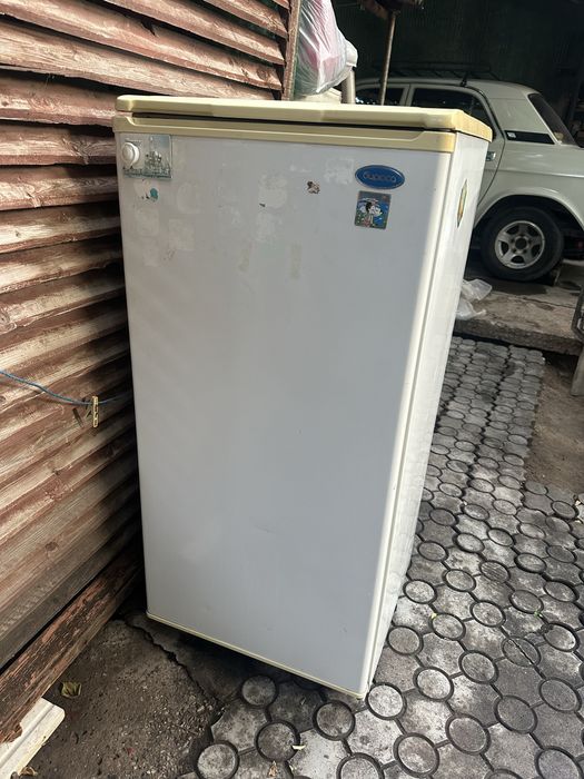 Xolodilnik polniy ishlidi srochniy