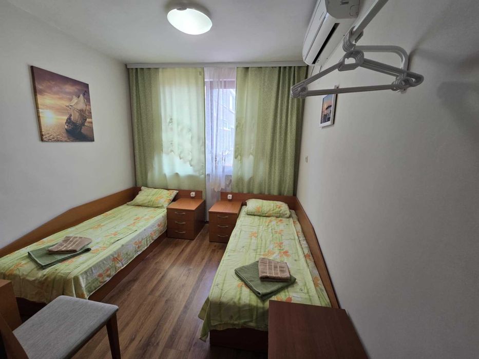 Къща под наем Дикови